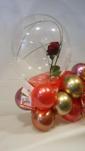 St Valentin avec rose, aqua, bubble, massage dos 115€, corps 140€ (10) - Copie